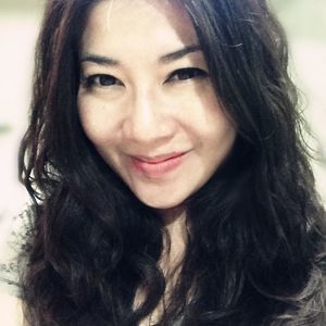 Meet your Posher, Gloria